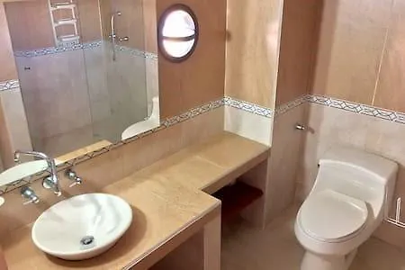 Apartamento En La Ciudad Amurallada *